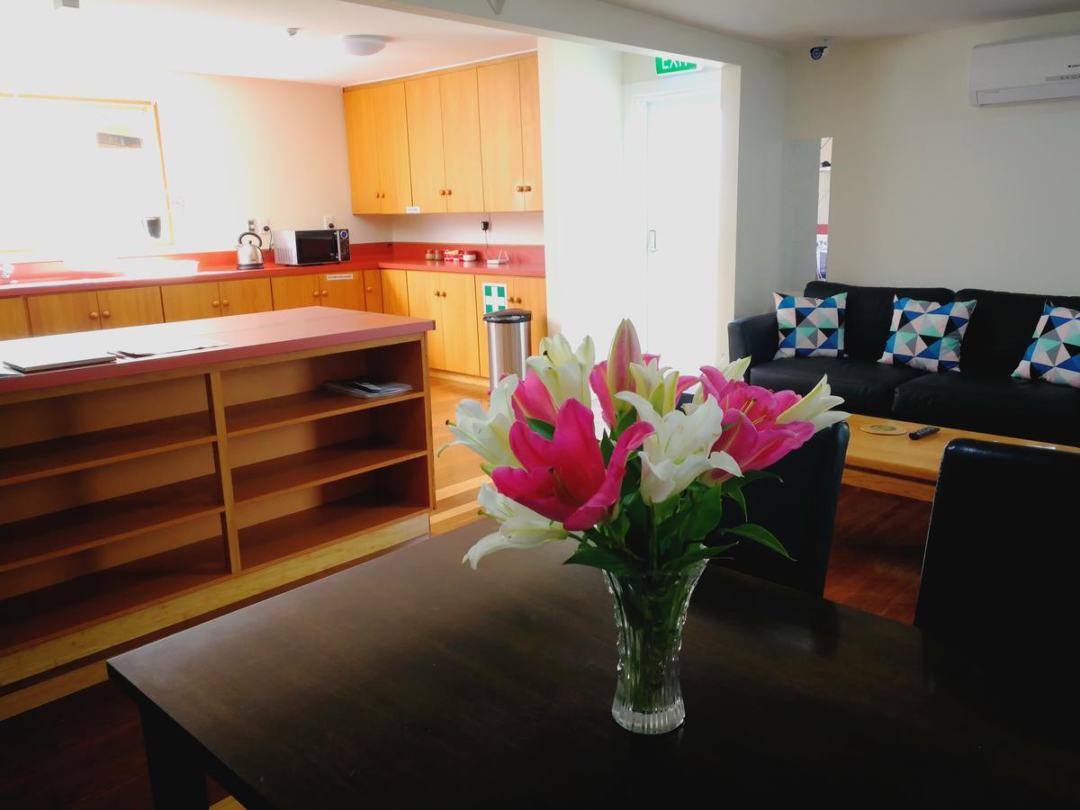 Oxford Queenette Backpackers Bagian luar foto