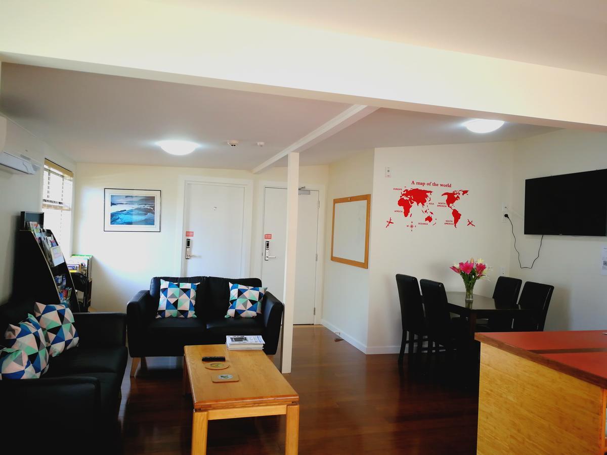 Oxford Queenette Backpackers Bagian luar foto